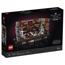 EOFY SALES LEGO 75339 Star Wars Death Star Trash Compactor Diorama